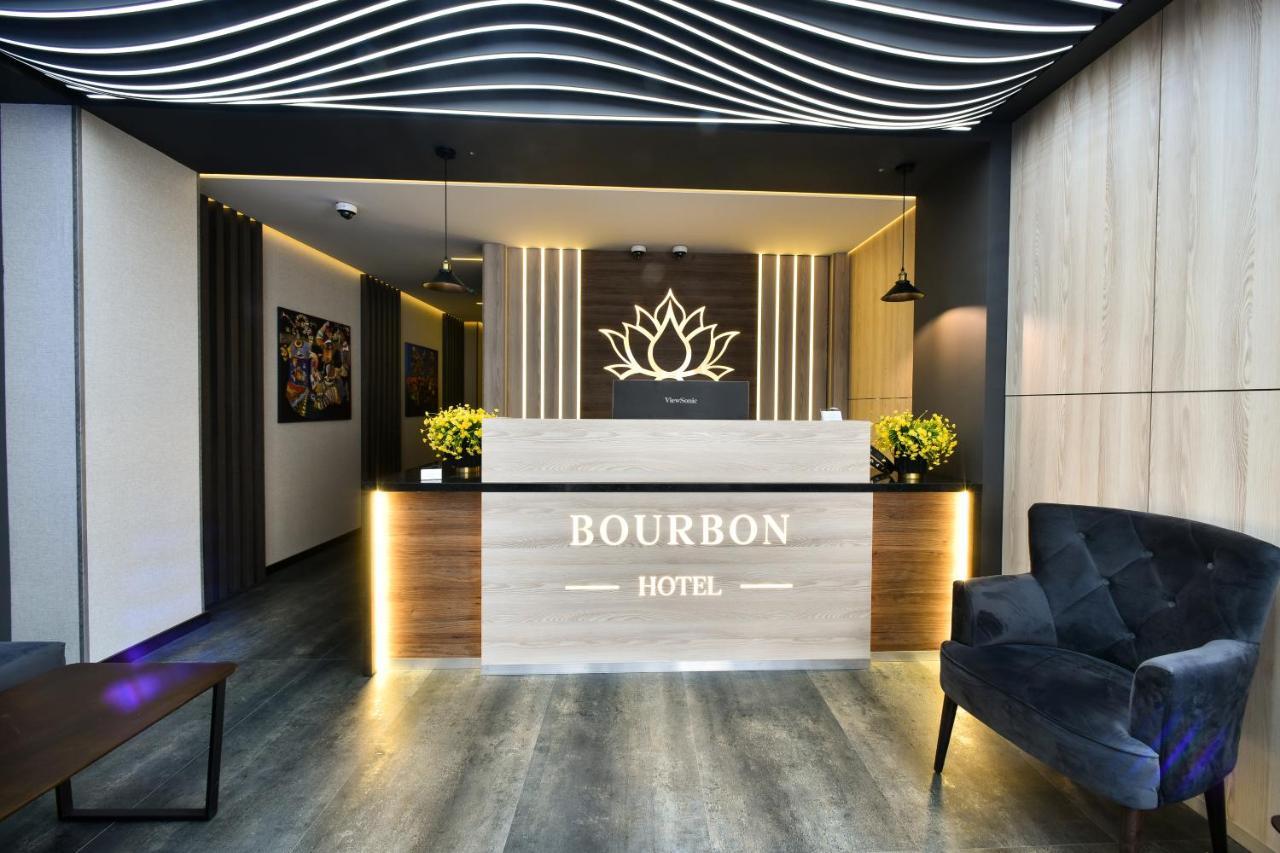 Bourbon Boutique Hotel Jerevan Exteriör bild