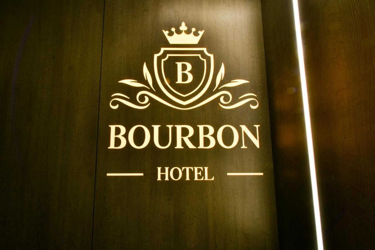 Bourbon Boutique Hotel Jerevan Exteriör bild