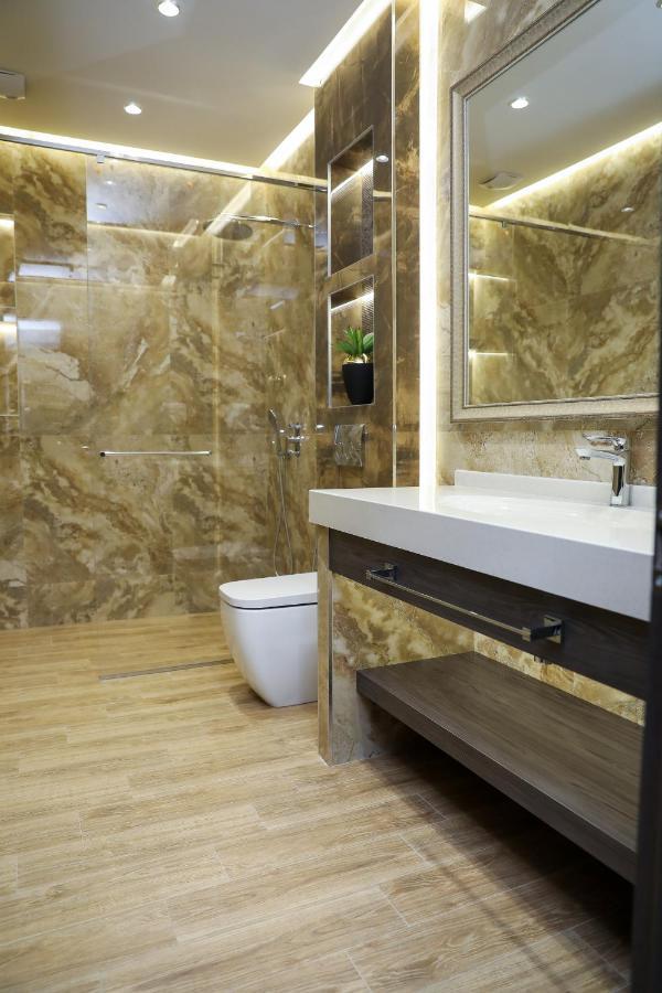 Bourbon Boutique Hotel Jerevan Exteriör bild