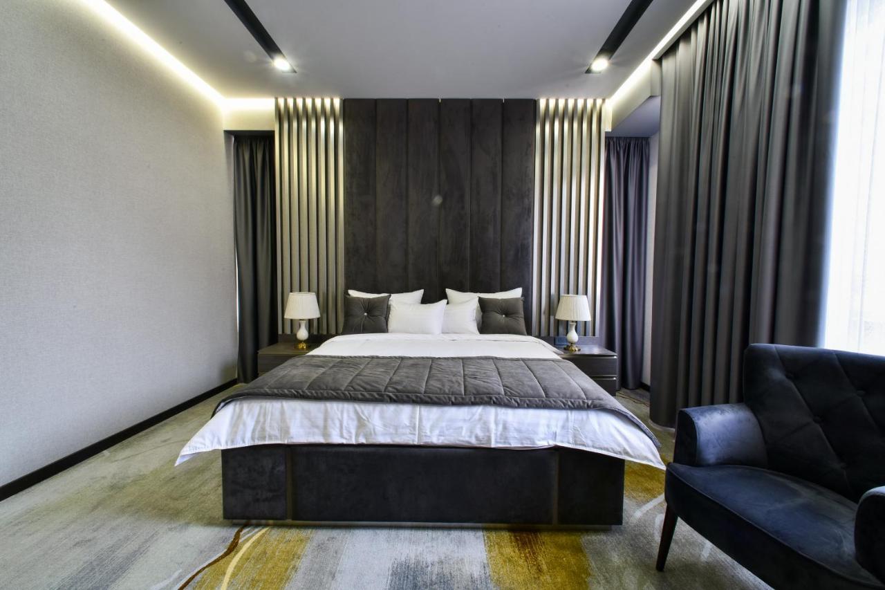 Bourbon Boutique Hotel Jerevan Exteriör bild