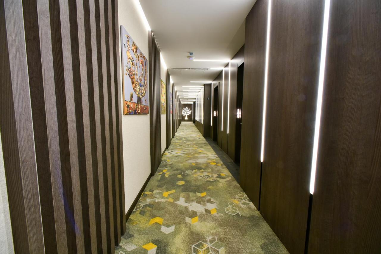 Bourbon Boutique Hotel Jerevan Exteriör bild
