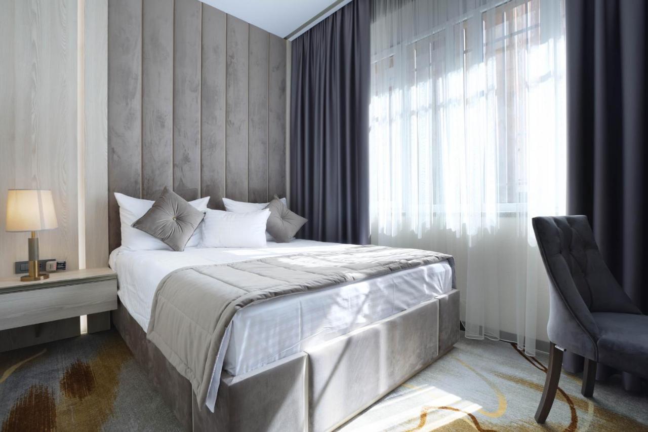 Bourbon Boutique Hotel Jerevan Exteriör bild